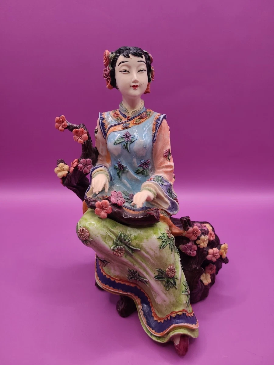 Chinese Lady Figurine In Collectible Chinese Figures & Statues