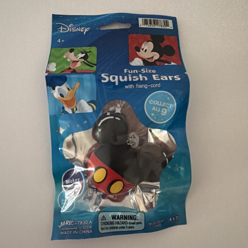 NEW Disney Squish Ears With Hang Cord Fun-Size Mickey Mouse Sealed 