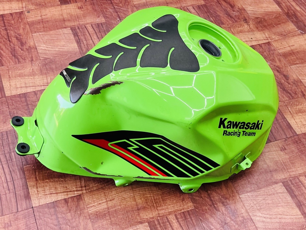 24-25 Kawasaki Ninja 500 Oem Gas Tank Fuel Cell Petrol Reservoir