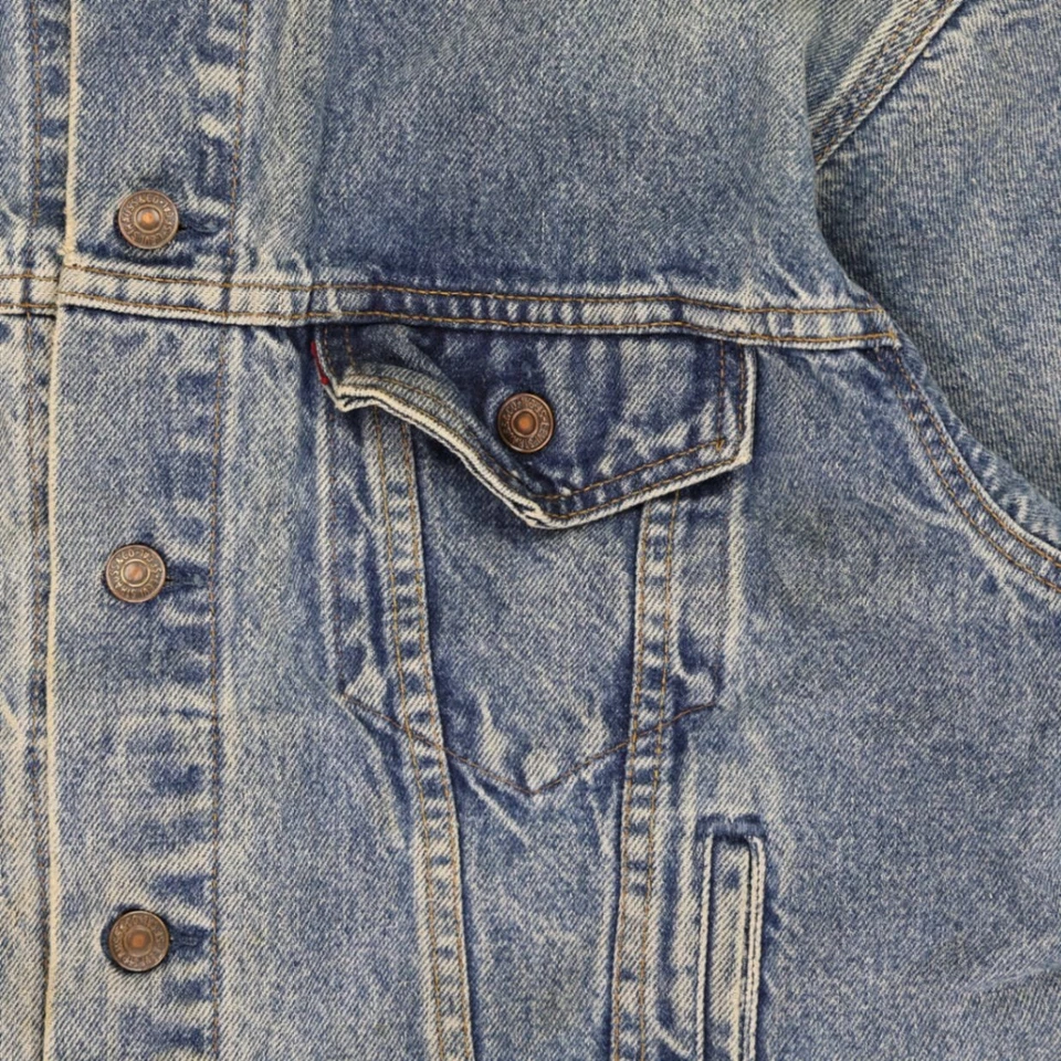 Vintage Levi's 70507 Denim Jacket Trucker M Regular Blue Button Made in USA, photo 4 of 5