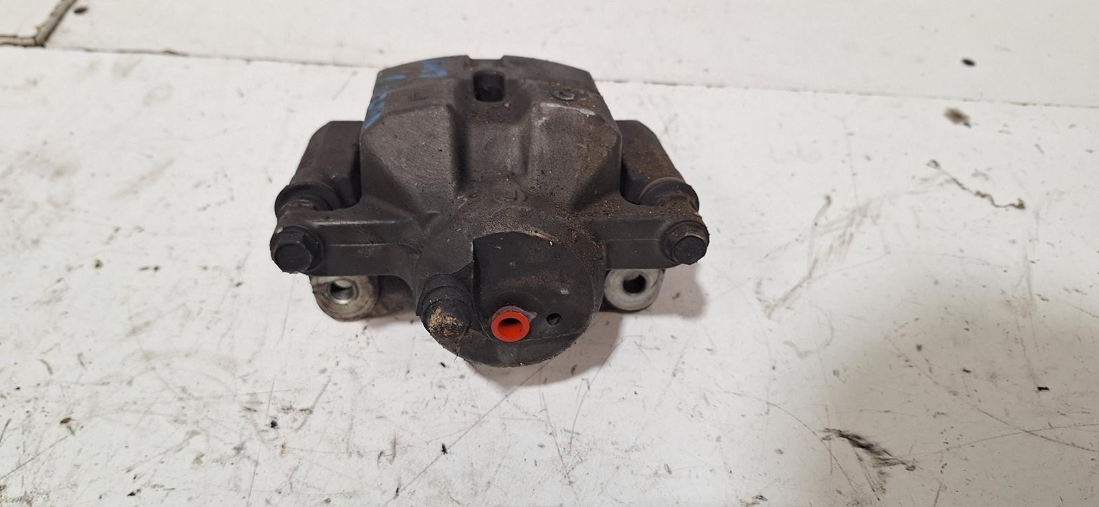 Toyota Prius Left Front Caliper ZVW30 07/200912/2015 - thumbnail 4