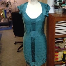 French connection sexy Primrose green bandage t-spotlight ribbon knit dress size