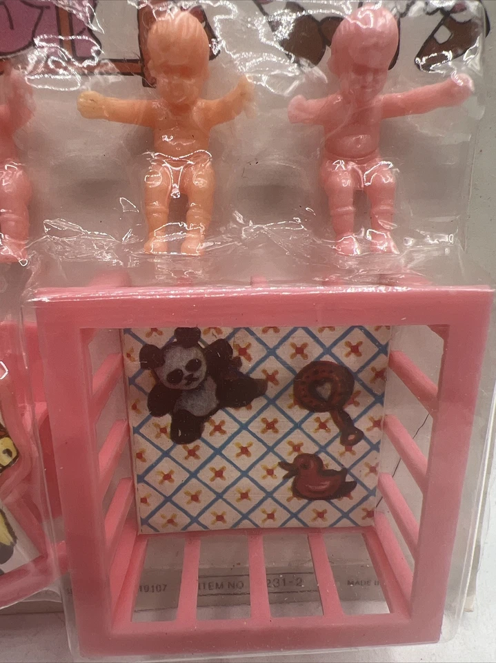 Детская кроватка Raggedy Ann & Andy игровой домик комплект качающаяся лошадь 1978 новая из старых запасов - Изображение 3 из 4