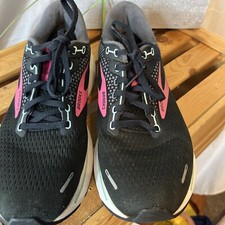 Brooks Ghost 14 Women Size 10B Shoes Black Pink Running Sneakers 1203561D013