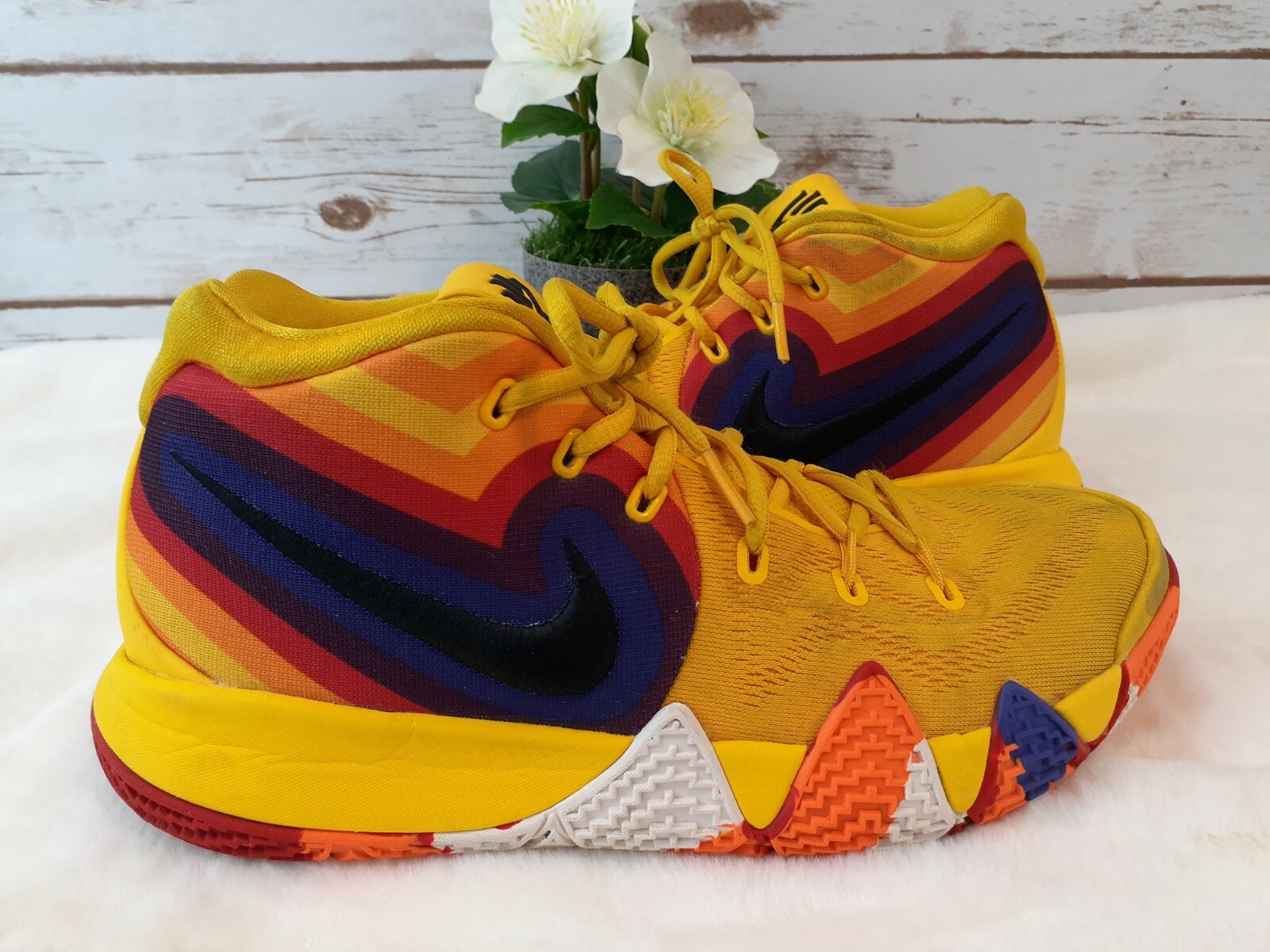kyrie 4 70s