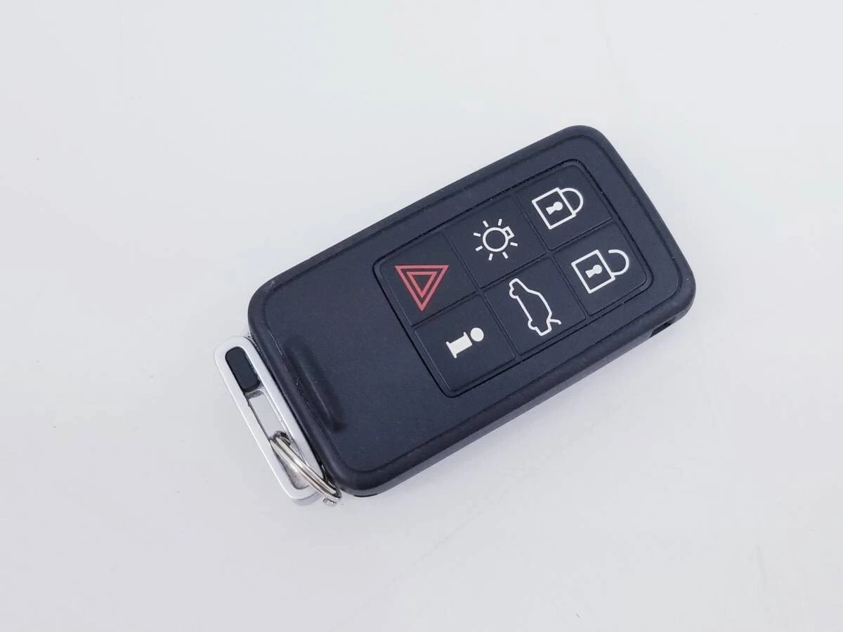 Volvo S60/S80/V70/XC60/XC70 Smart key w/ remote key blade 6 button 