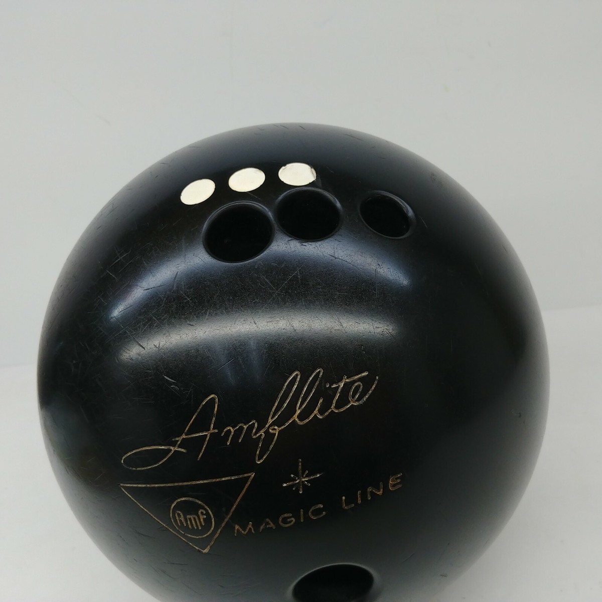 超希少ボーリングボールの超名品　AMF Amflite 14lb　バッグ付き AMF Amflite Magic Line Bowling Ball 16 lbs Black 3 Finger Holes | eBay