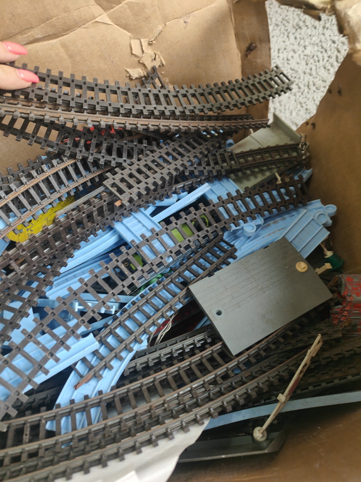 HUGE BUNDLE OF VINTAGE TRAINS TRACKS ACCESSORIES TRIANG ETC eBay