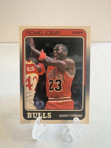 1988-89 Fleer - Michael Jordan #17