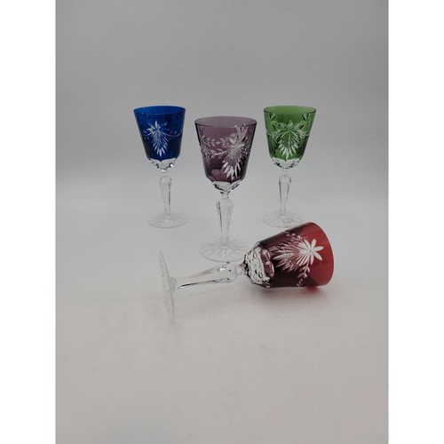 Juego de 4 copas de vino AJKA corte a cristal transparente bohemio Hungría multicolor raras - Imagen 2 de 18