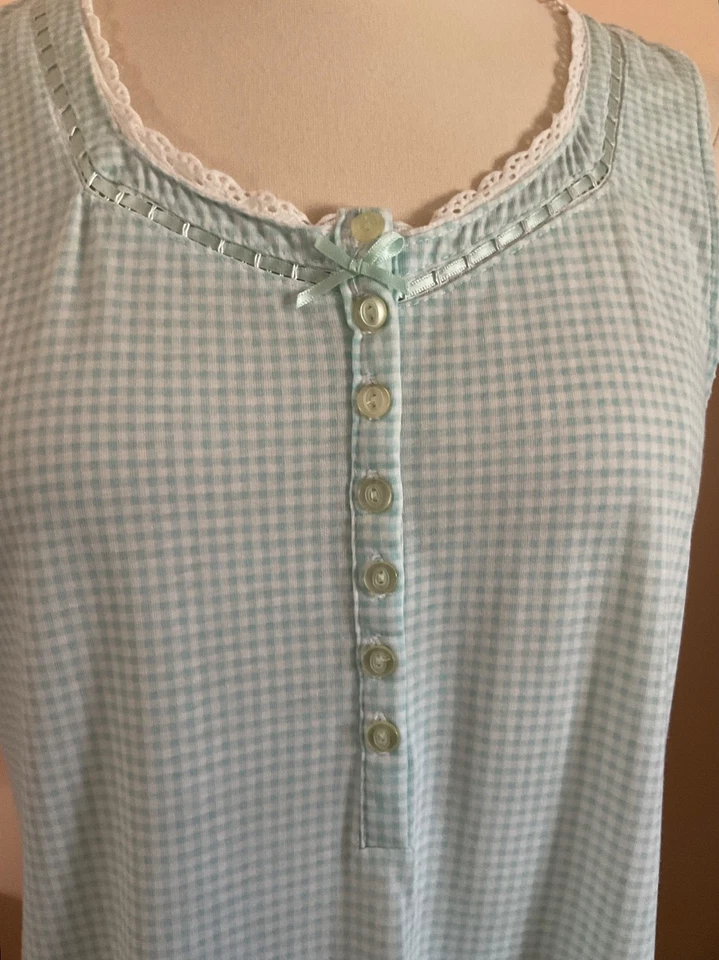 VILLAGER BY LIZ CLAIRBORNE TURQUOISE/BLUE CHECK SHORT NIGHTGOWN SZ M COTTON POLY - Image 2 of 4