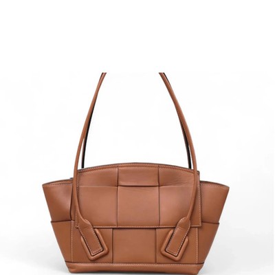 Bottega Veneta Small Arco Brown Calfskin (zz071026b0r)