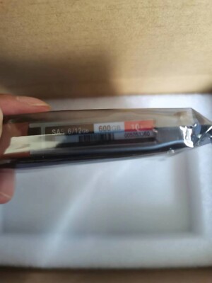 EMC D4-2S10-600U 005053360 005053363 600G 10K SAS storage hard drive