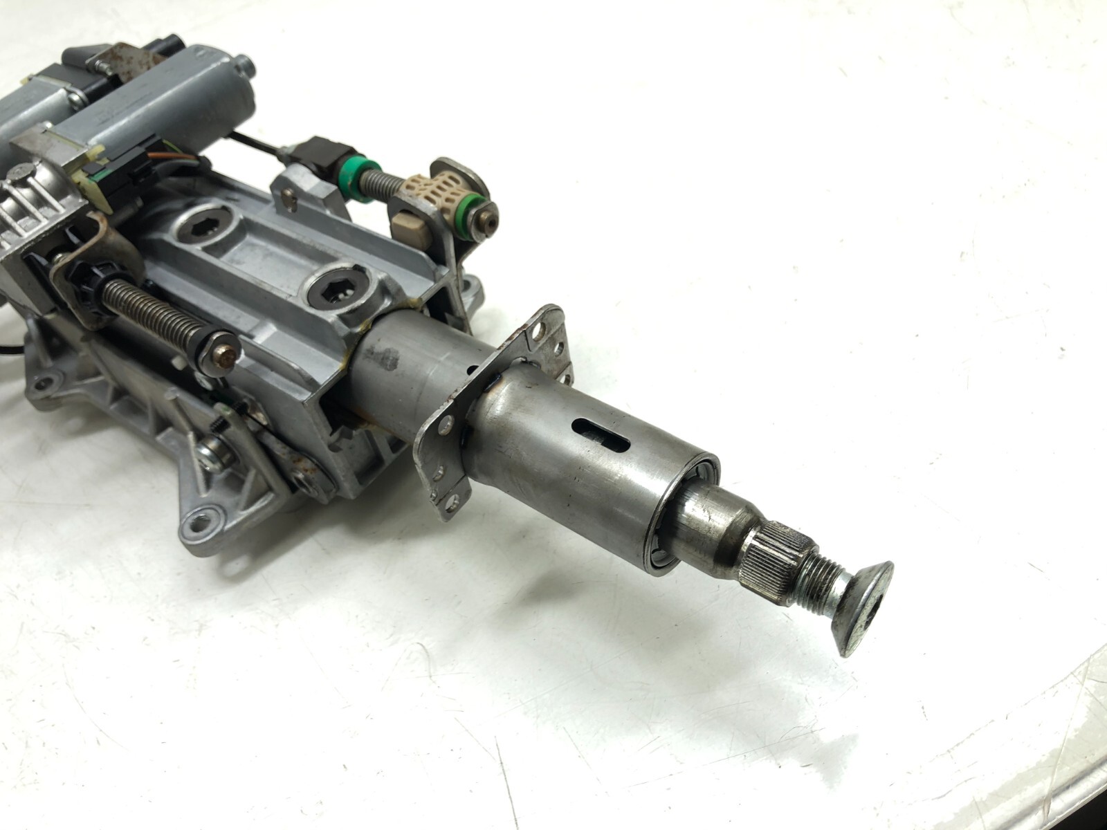 2014-2017 MASERATI GHIBLI STEERING COLUMN DRIVE SHAFT MOTOR ASSEMBLY OEM.