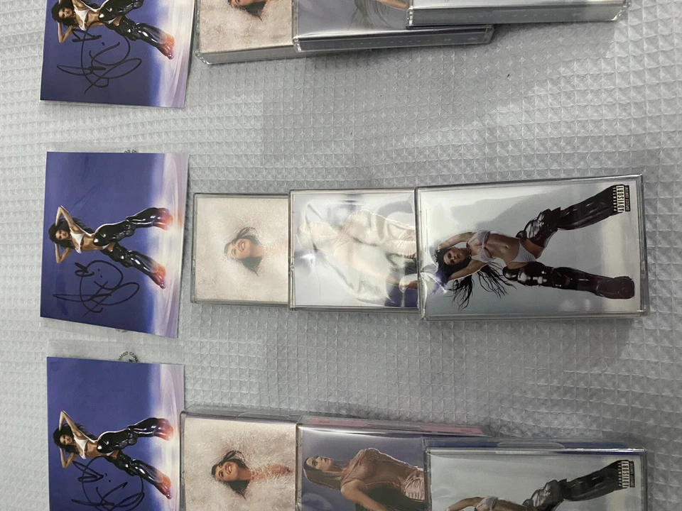 Katy Perry Signed - 143 (Limited Edition Cassette Bundle) + Signed Art Card - Image 3 of 4