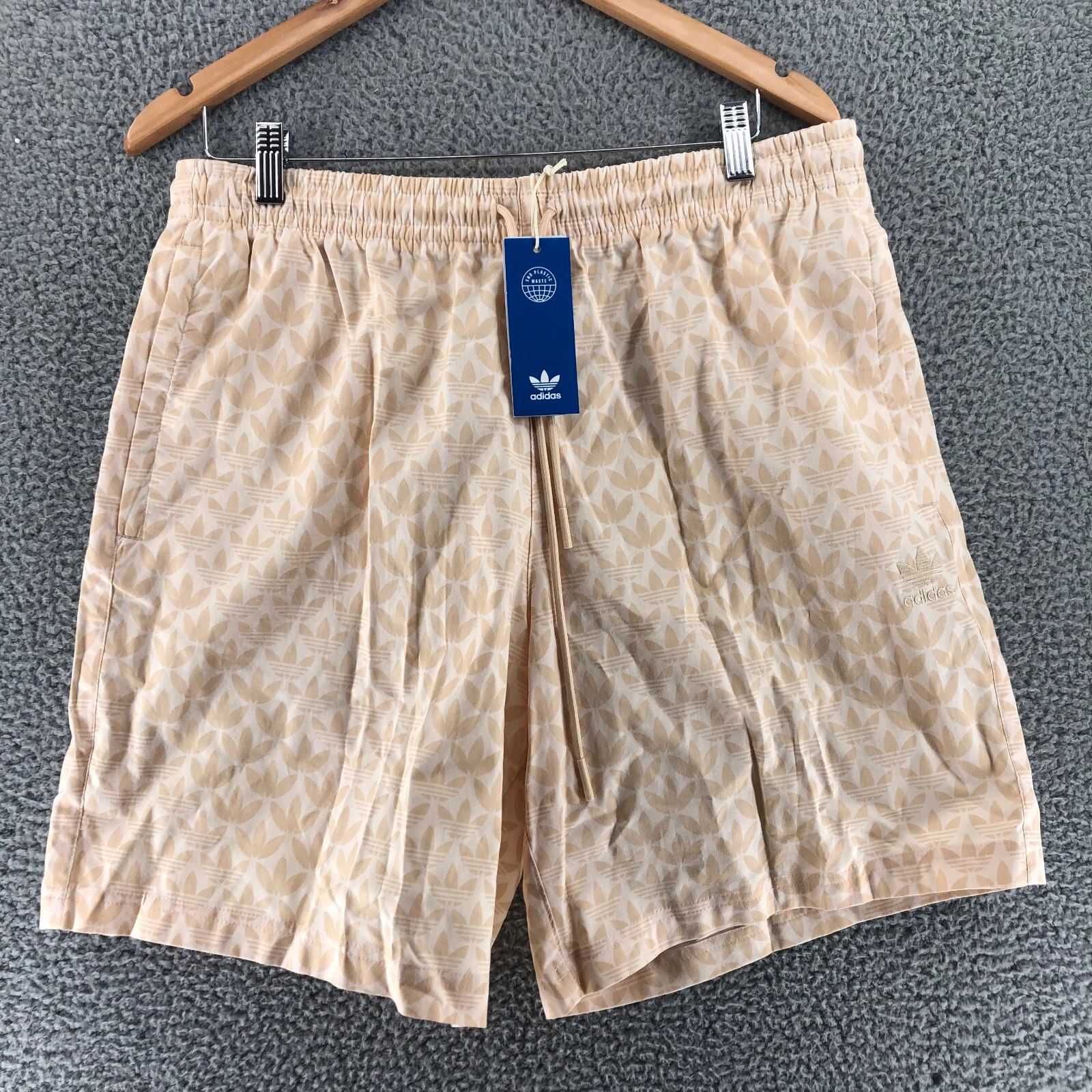 Adidas Logo Graphic Monogram Allover Print Shorts Tan Beige Sand IC5725 Mens 2XL