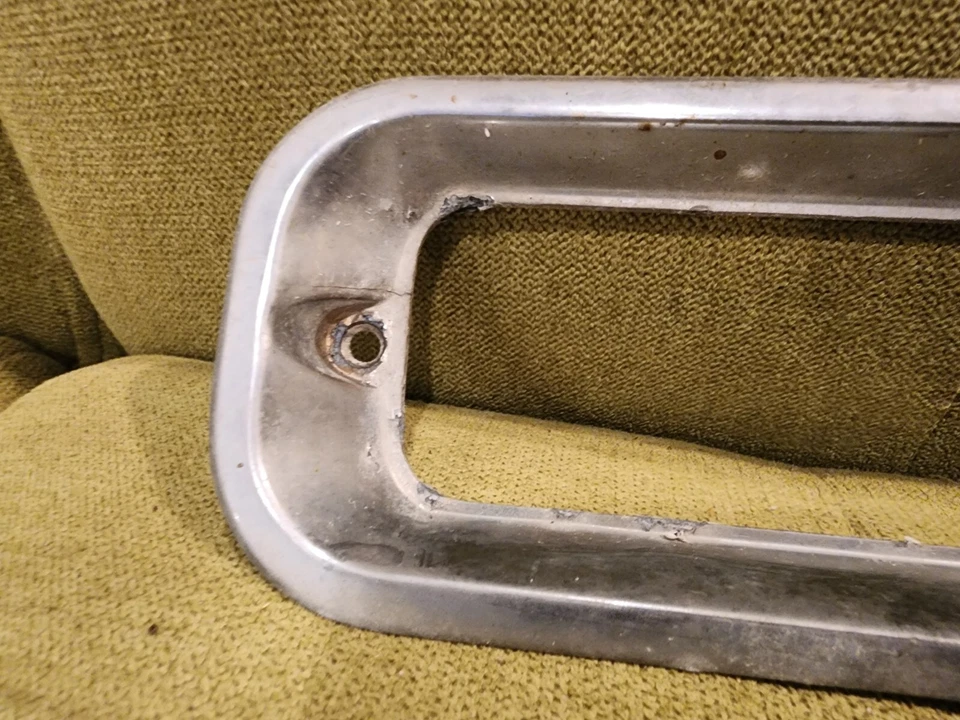 Buick Electra Lesabre Estate 1980-1990 parachoques delantero señal de giro bisel moldura OEM Foto 2 de 4