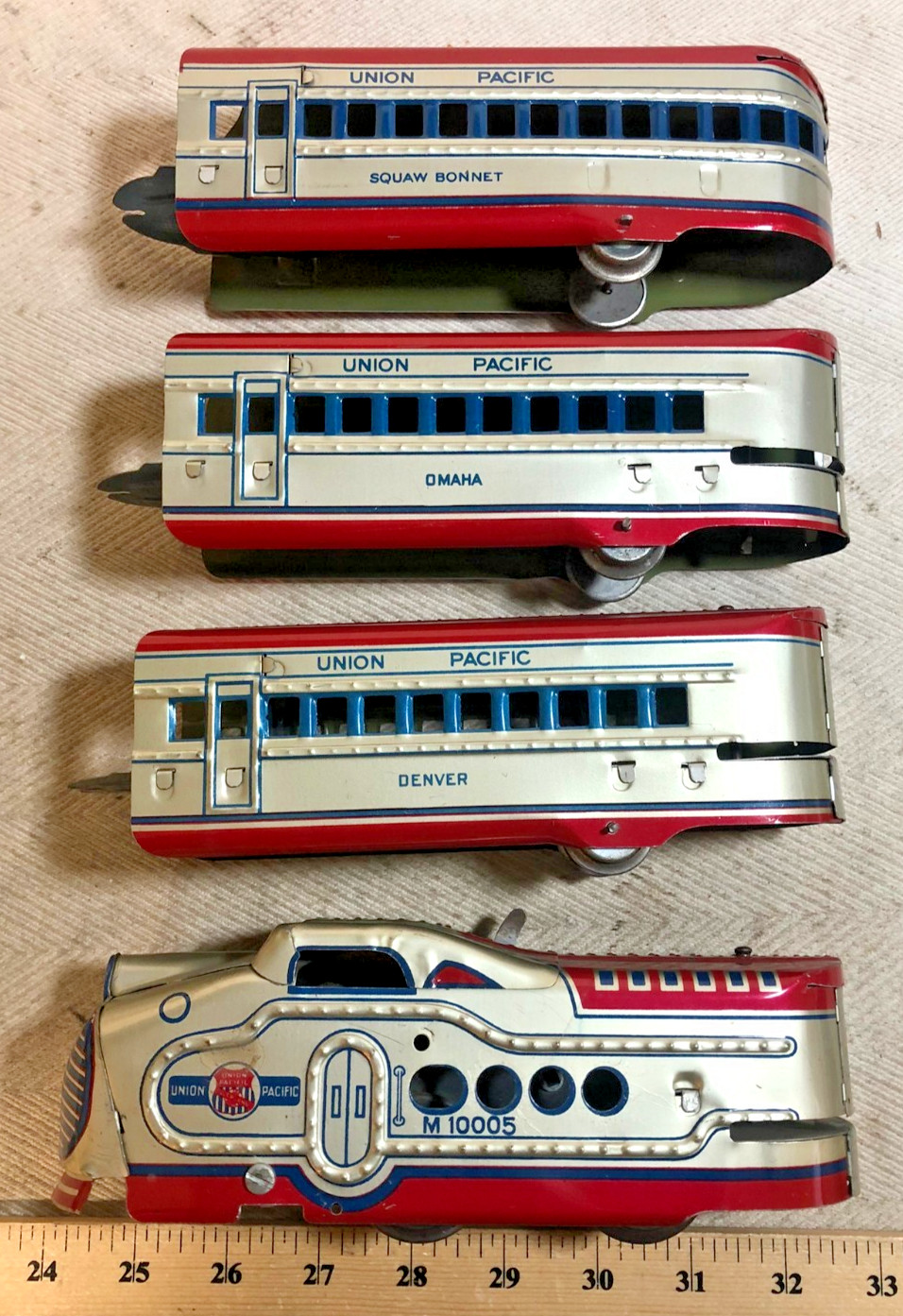 Marx M10005 Union Pacific Articulated Mechanical 4 car O gauge Streamliner (C)