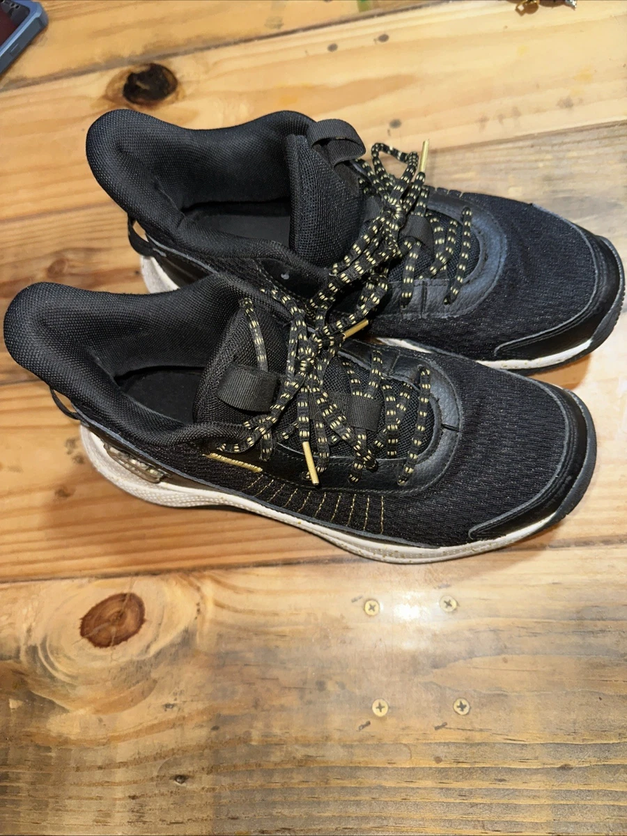 Under Armour Curry 3Z7 Black Metallic Gold for sale | eBay display picture 1