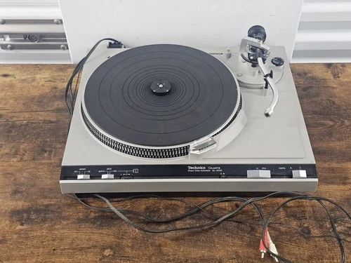 Technics SL-5200 Quartz Direct Drive Turntable Untested Parts Repair