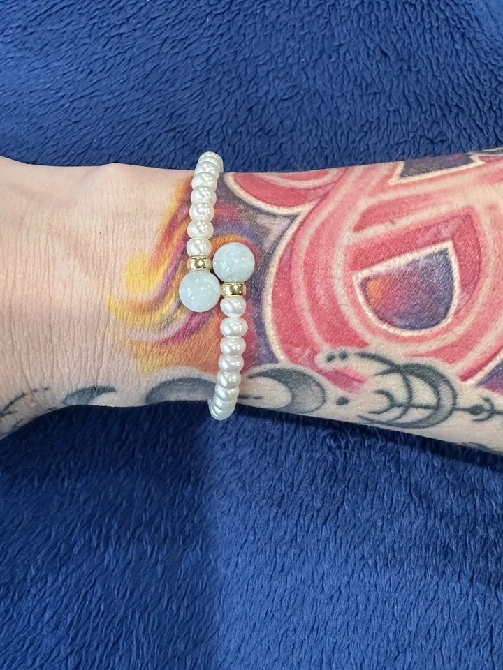 14k Yellow Gold Jade Pearl Bypass  Adjustable Bracelet, 6.5in Long, 9.6g - Image 2 of 4