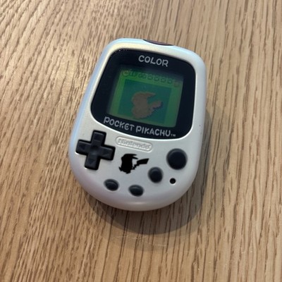 任天堂 POCKET PIKACHU 本体 Nintendo Pocket Pikachu Color Pedometer Pokemon Center Exclusive