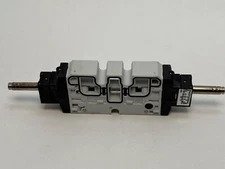 Aventics R422103044 Solenoid Valve R-422-103-044 R422101600
