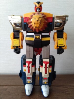 LIVEMAN ロボットフィギュア s-l400.jpg