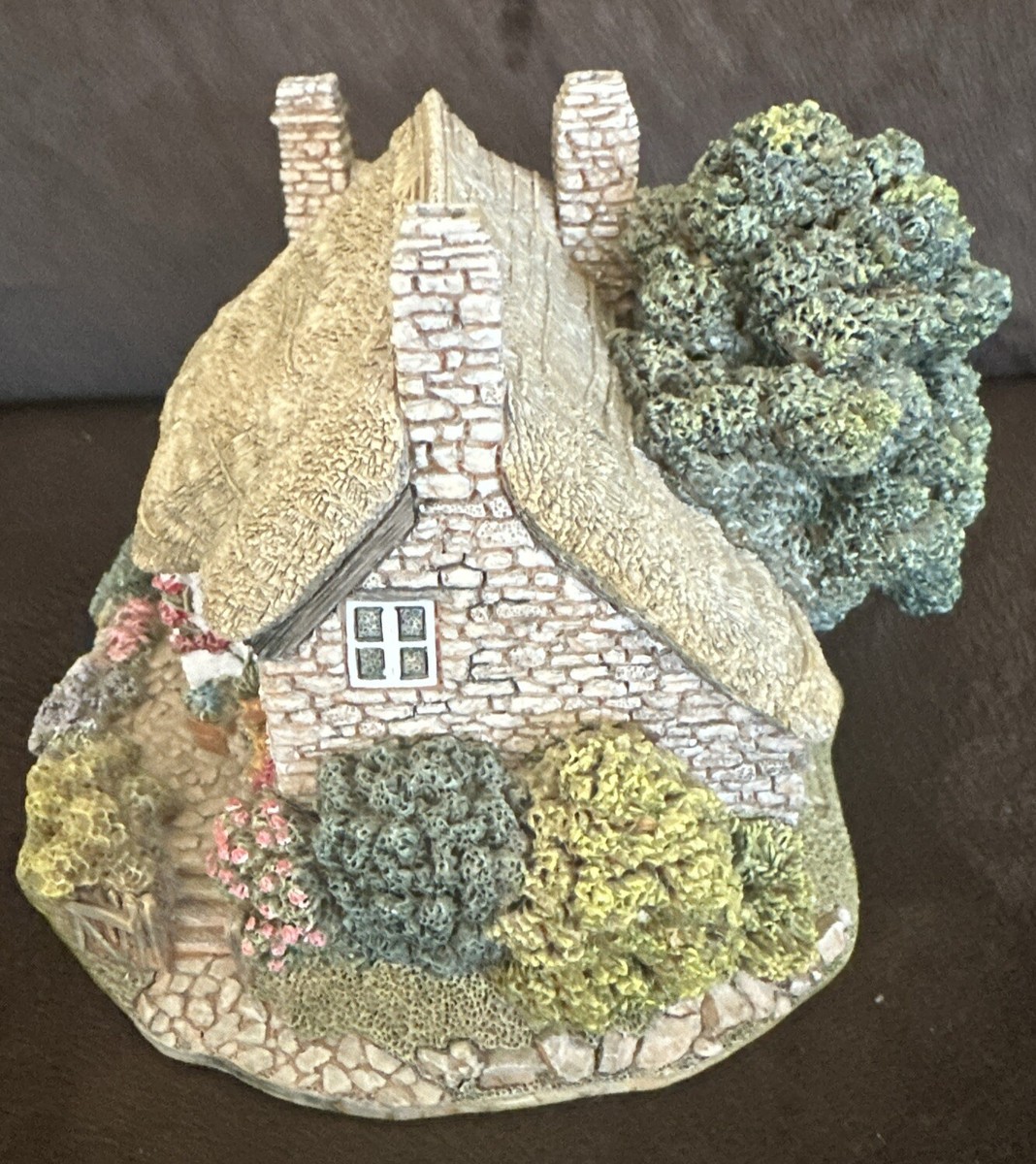 Lilliput Lane Cottages, 