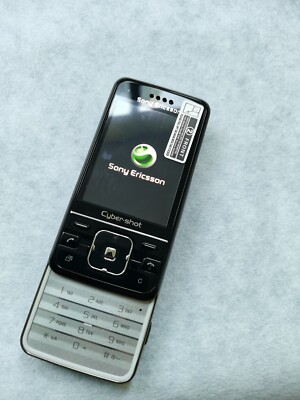 Sony Ericsson Cyber-shot C903 - Lacquer black (Unlocked) Cellular Phone