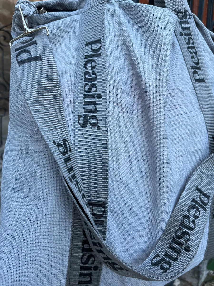 激安通販 ハリースタイルズPleasing bag beach ネイルカラー
