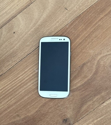 Samsung Galaxy S3 16GB Weiß GT-I9300 Defekt Teilespender - Platine Kamera Etc Ok