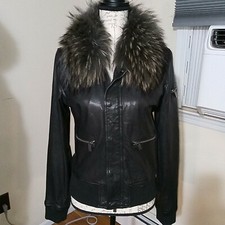 Woman's Leather & Finnish Raccoon Fur Coat Jacket.soft Thick Collar.line.sz Sm.