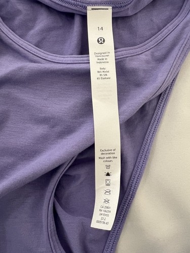 NWT Size 14 Lululemon Shoulder Cut-Out Yoga Tank Purple DKLA Dark Lavender - Picture 4 of 4