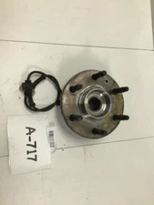 2000 CHEVROLET SUBURBAN FRONT RIGHT PASSENGER SIDE WHEEL HUB BEARING w/ SPEED