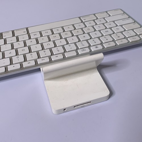 Apple A1359 Keyboard Dock For Apple 30-Pin Connector - 第 4/6 張圖片