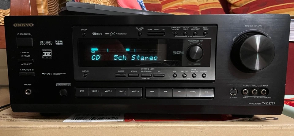 ONKYO 5.1 AV-Receiver TX-DS777 gebraucht, prima Zustand, mit Fernbedienung