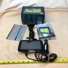 MAGELLAN ROAD MATE TOUCH SCREEN GPS NAVIGATION SYSTEM BUNDLE WITH MOUNT