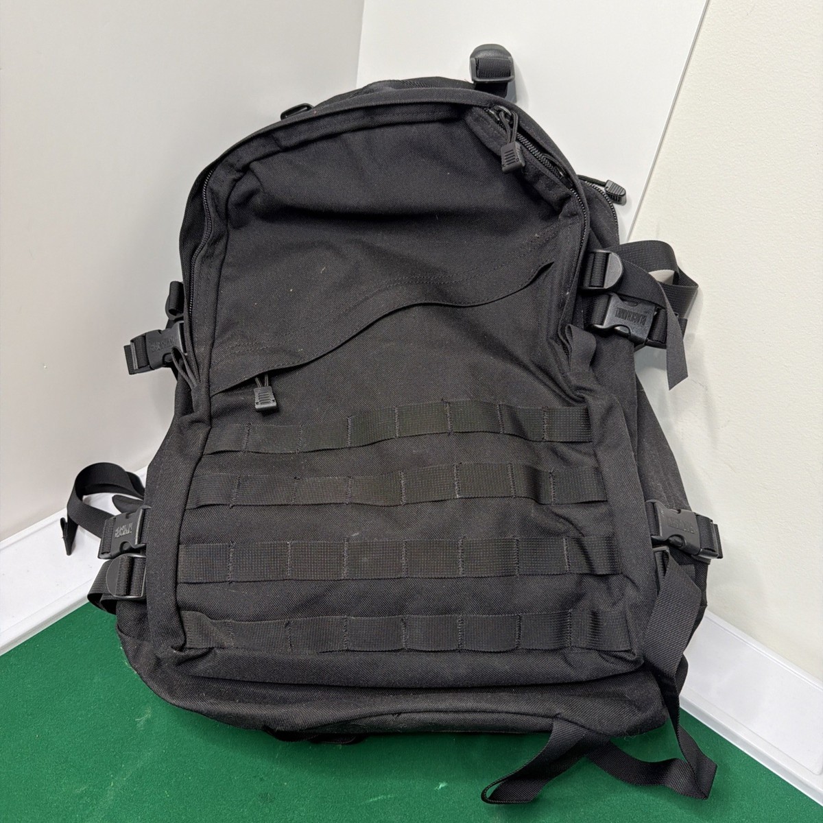 blackhawk laptop backpack Competitor hydration reservoir (sold separately) John Deere Blackhawk Backpack -