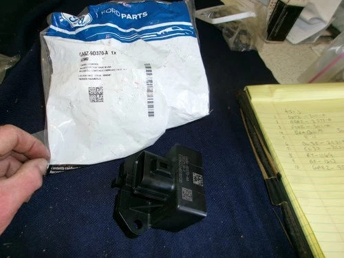 Genuine Ford Fuel Pump Driver Module GA8Z9D370A