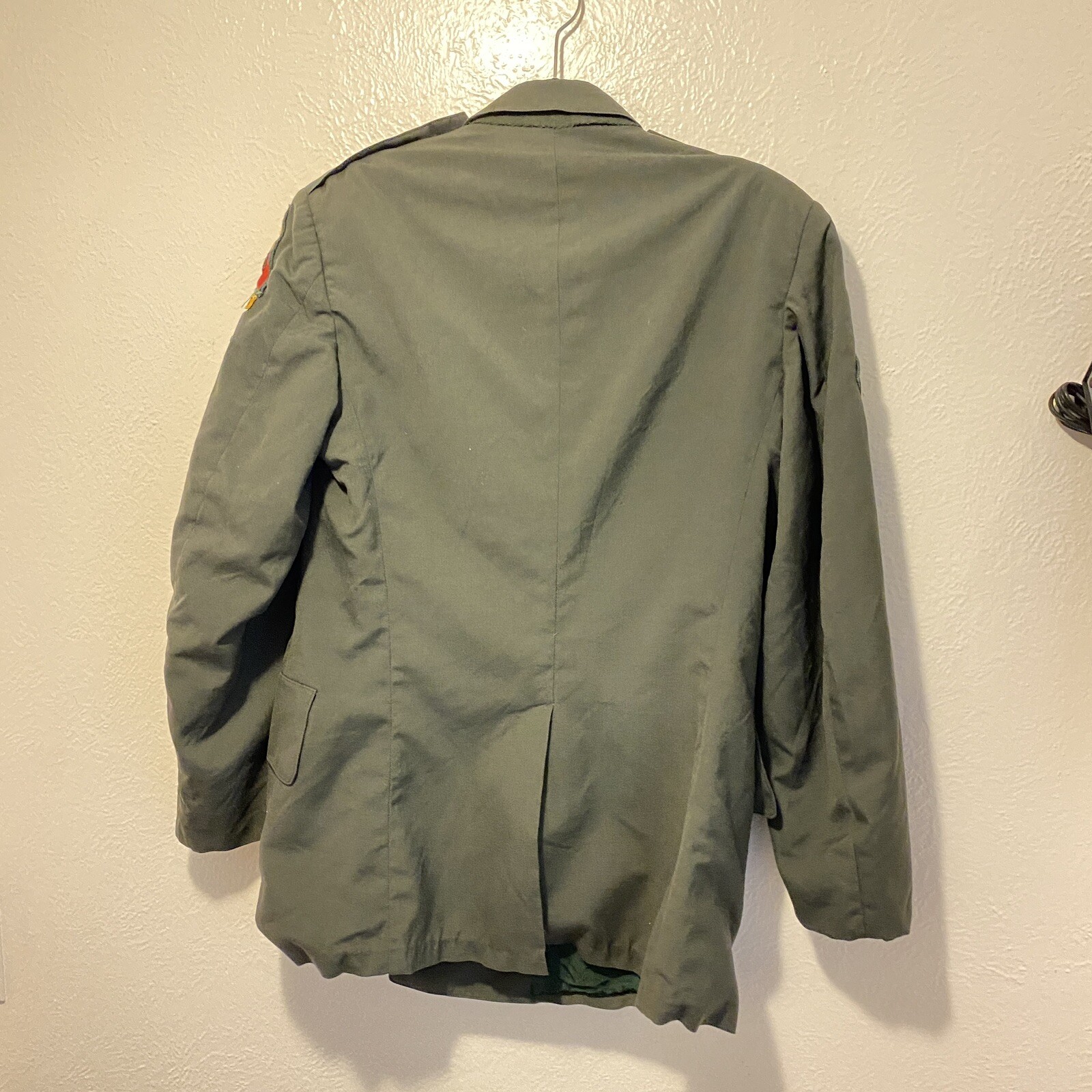 Picture 4 of 18