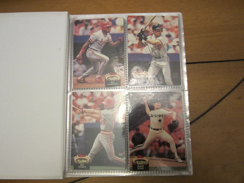 1995 Cal Ripken Jr. Official Commemorative Baltimore Orioles Program Plus Cards - Image 4 of 4