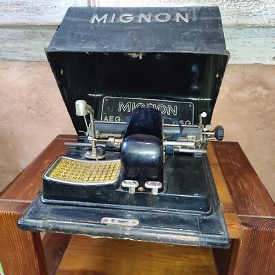 Cute AEG Writer Type Typewriter Not Working