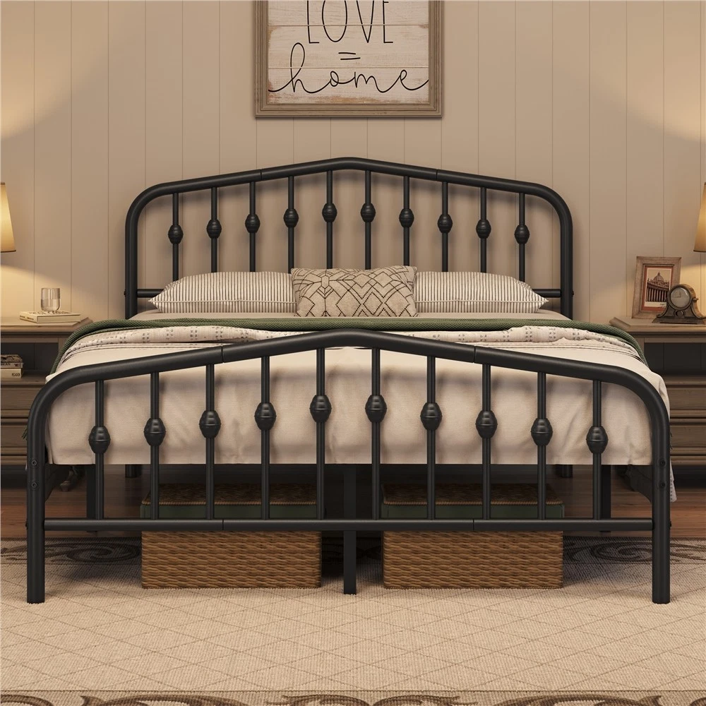 鉄骨のベッド 中古 Antique Metal Bed In Beds & Bed Frames for sale - eBay