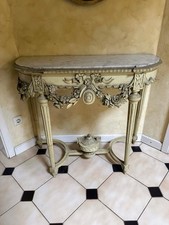 Louis-XVI Wandkonsole 18. Jhd. detaillierte Verzierungen mit Marmorplatte