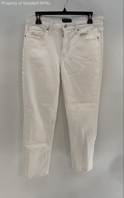 Banana Republic Women's Girlfriend Jean White Size 30/10