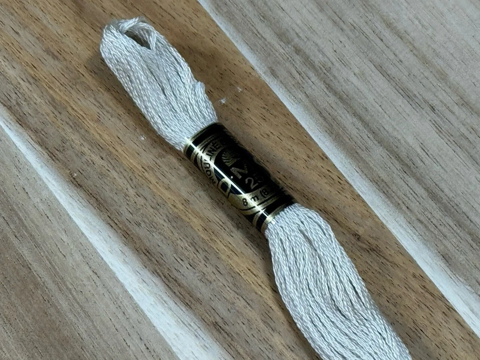 ✅6 Boxes ✅NEW ✅DMC 25 EMBROIDERY FLOSS ✅MOULINE ✅FRANCE ✅COTTON ✅#3033 ✅ Beige - Image 4 of 4