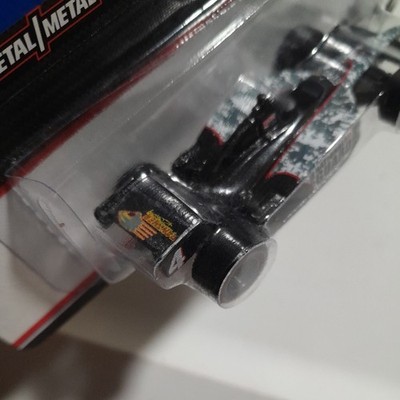 Hot Wheels Izod Indycar Series #4 National Guard - W8332 NRFP 2011