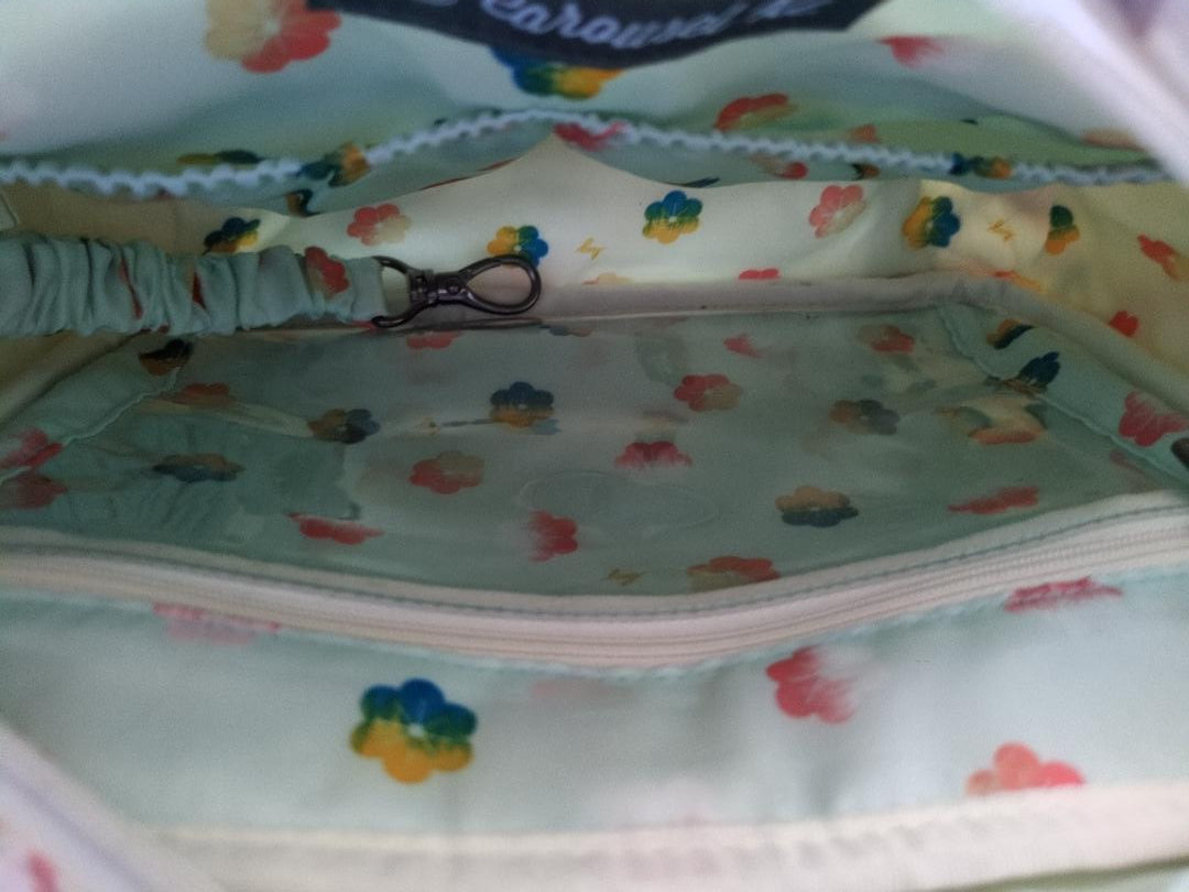 Lug Flutter Carousel Bag Dragonfly Multi RFID Tra… - image 5