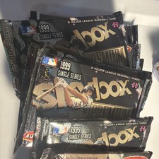 1999 SkyBox Premium mlb Retail pack 8 cards per look 4 intimidation nation. Auto